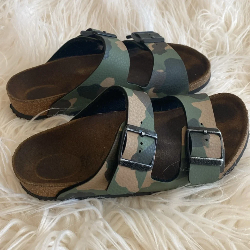 BIRKENSTOCK slip sandals